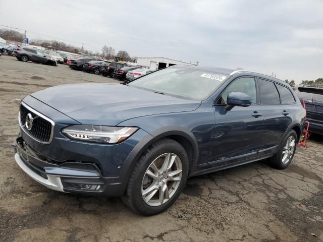 2018 Volvo V90 Cross Country T5 Momentum