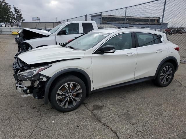 2018 Infiniti QX30 Base