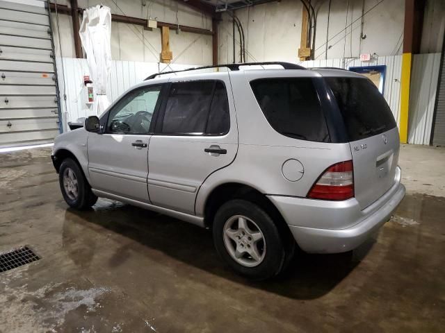 2000 Mercedes-Benz ML 320