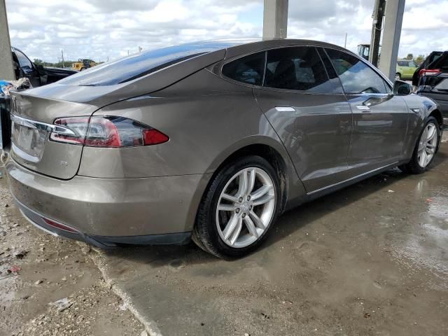 2015 Tesla Model S 85