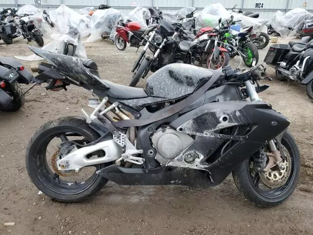 2004 Honda CBR1000 RR