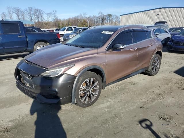 2017 Infiniti QX30 Base