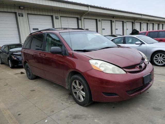 2009 Toyota Sienna CE