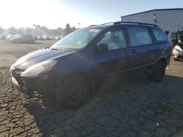 2006 Toyota Sienna CE