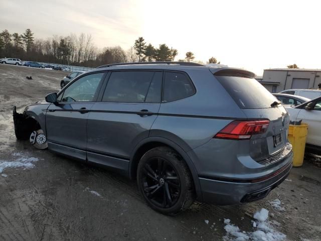 2023 Volkswagen Tiguan SE R-LINE Black