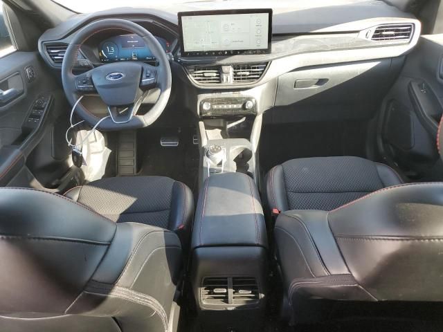 2023 Ford Escape ST Line Elite