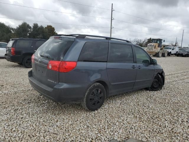 2009 Toyota Sienna CE