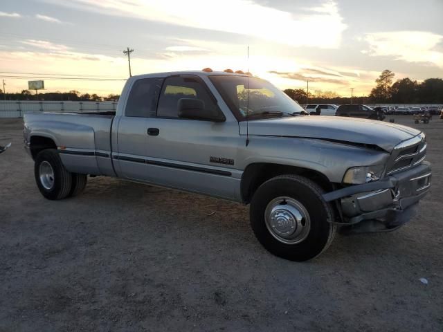 1999 Dodge RAM 3500