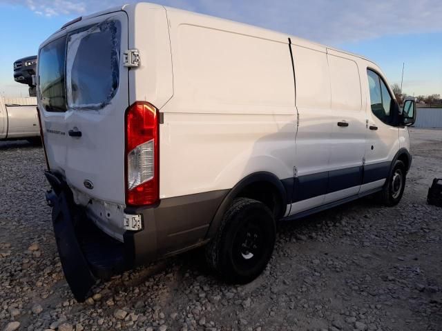 2018 Ford Transit T-250