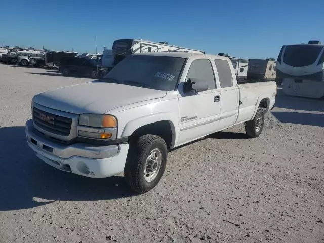 2003 GMC Sierra K2500 Heavy Duty