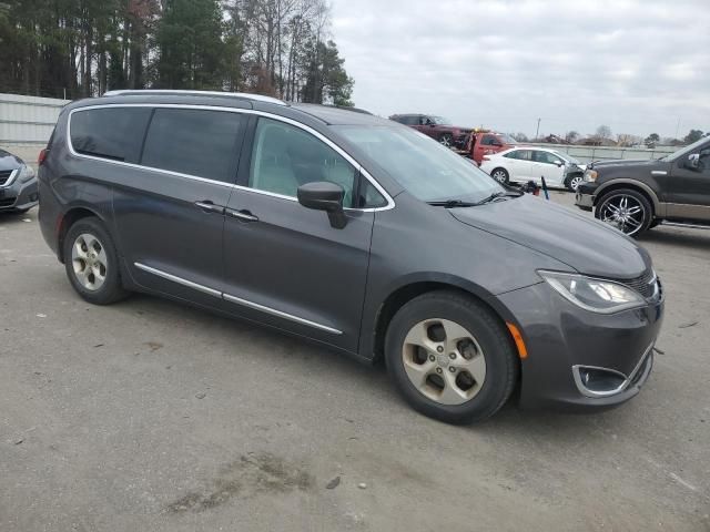 2017 Chrysler Pacifica Touring L Plus