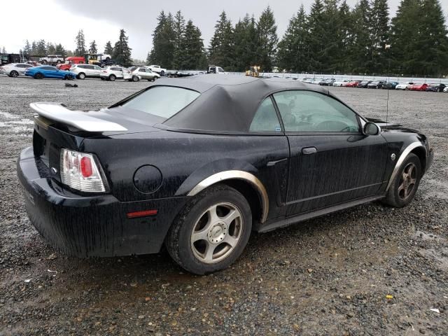 2004 Ford Mustang