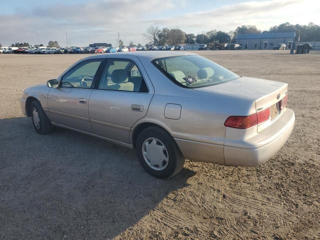 2000 Toyota Camry CE