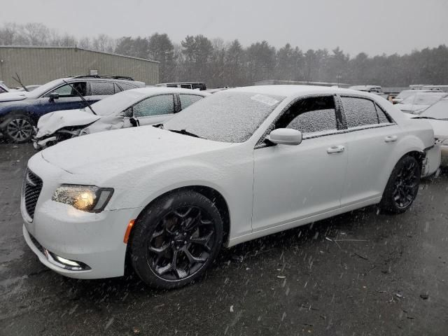 2019 Chrysler 300 S