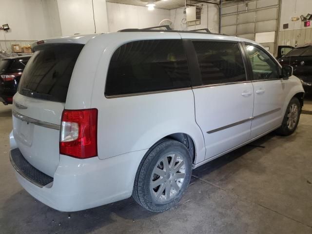 2016 Chrysler Town & Country Touring