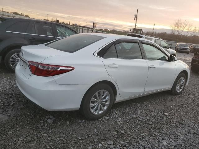 2017 Toyota Camry LE