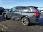 2021 Volvo XC90 T6 Momentum