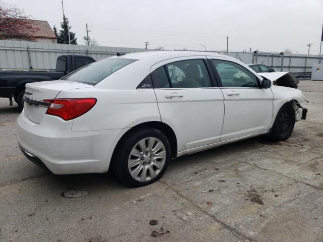 2013 Chrysler 200 LX