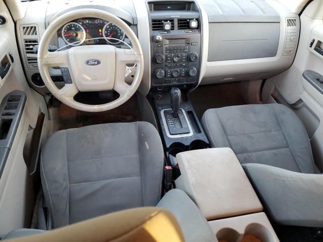 2011 Ford Escape XLS