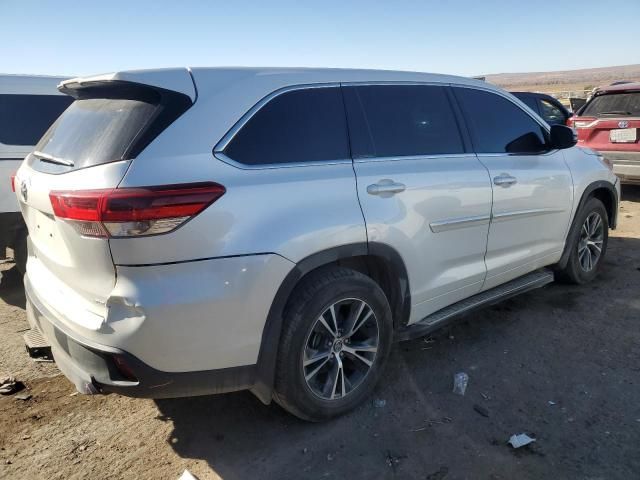 2017 Toyota Highlander LE