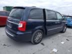 2014 Chrysler Town & Country Touring L