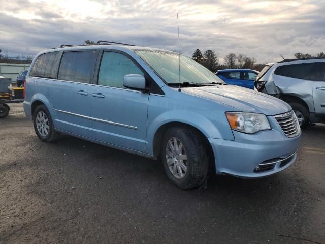 2013 Chrysler Town & Country Touring