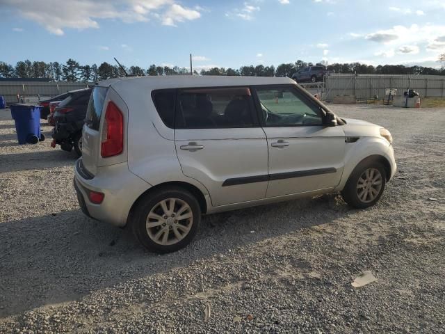 2013 KIA Soul +