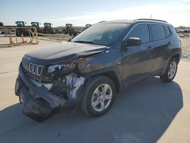 2023 Jeep Compass Latitude