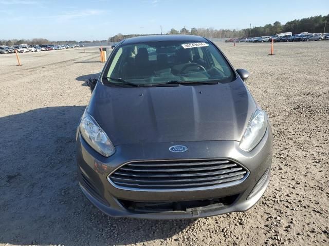 2015 Ford Fiesta SE