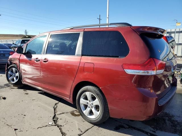 2012 Toyota Sienna LE