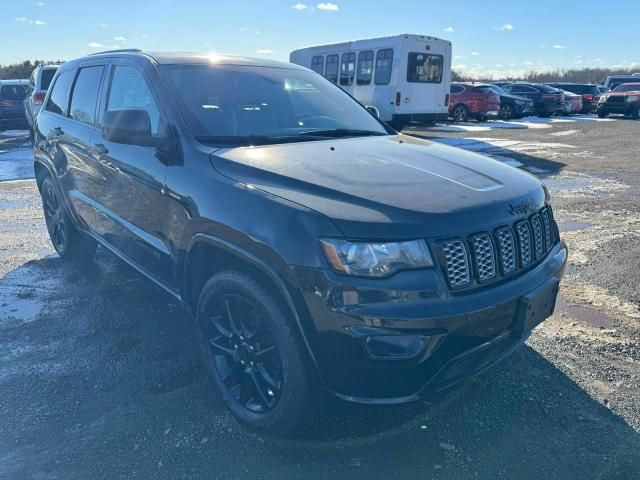 2020 Jeep Grand Cherokee Laredo