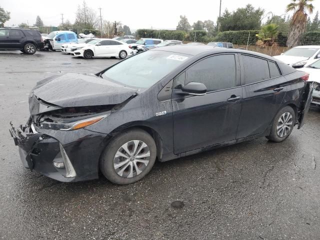 2021 Toyota Prius Prime LE