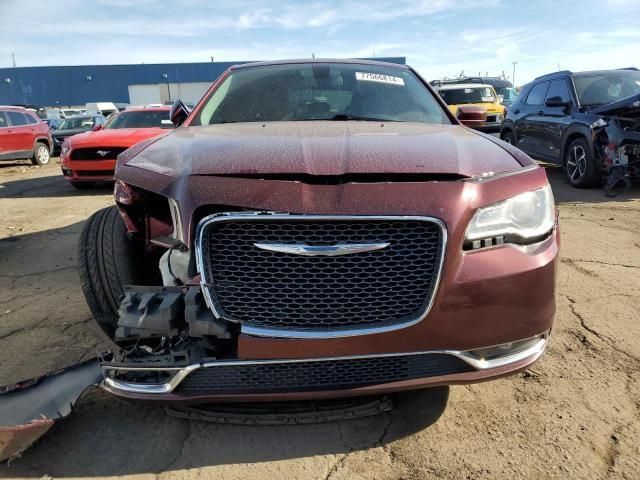 2017 Chrysler 300 Limited