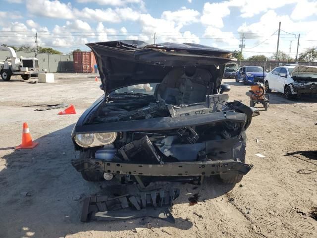 2014 Dodge Challenger SXT