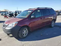 Toyota Sienna le Vehiculos salvage en venta: 2004 Toyota Sienna LE