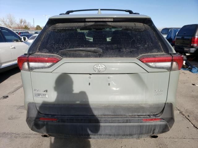 2021 Toyota Rav4 XLE