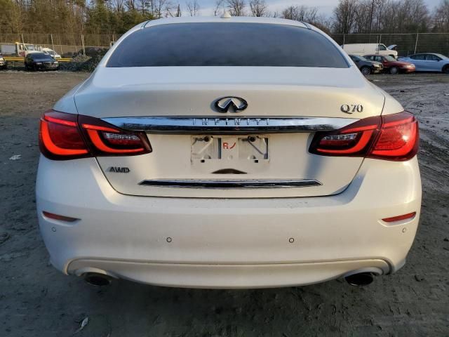 2015 Infiniti Q70 3.7