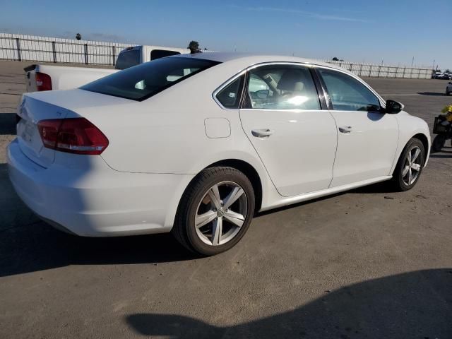 2012 Volkswagen Passat SE