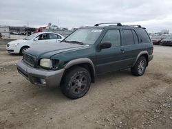 Salvage cars for sale from Copart Kansas City, KS: 2000 Nissan Pathfinder LE