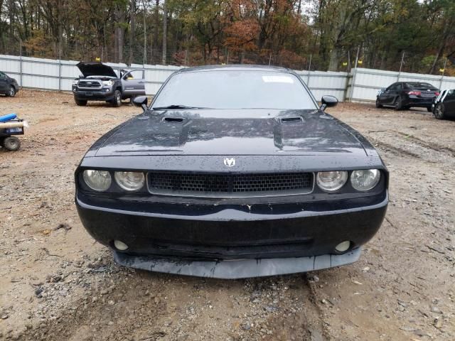 2009 Dodge Challenger SE