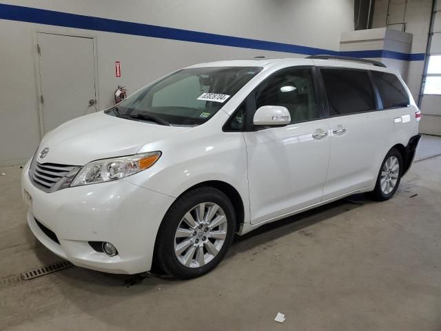 2014 Toyota Sienna XLE