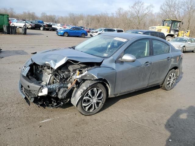 2013 Mazda 3 I