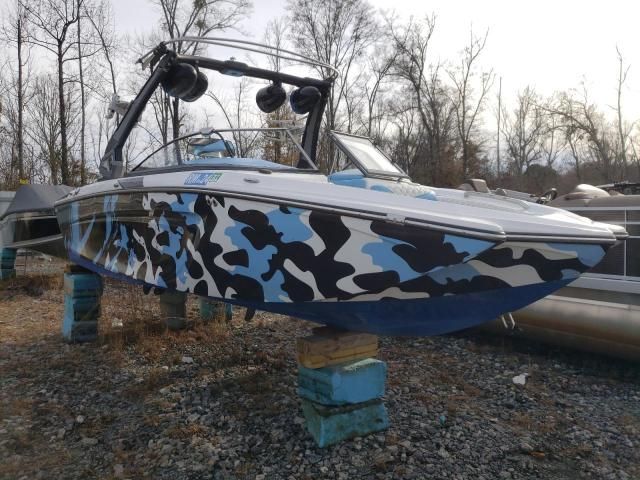 2017 Tiger Skiboat