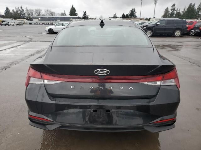 2021 Hyundai Elantra SE