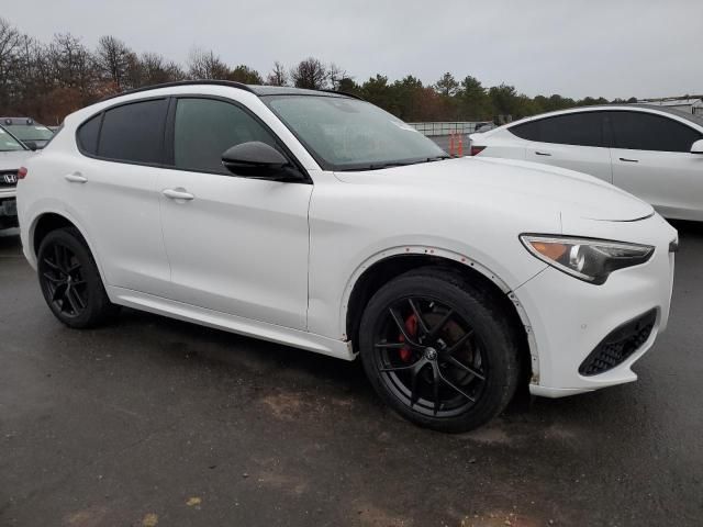 2020 Alfa Romeo Stelvio TI