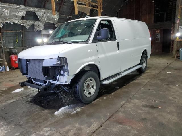 2024 Chevrolet Express G2500