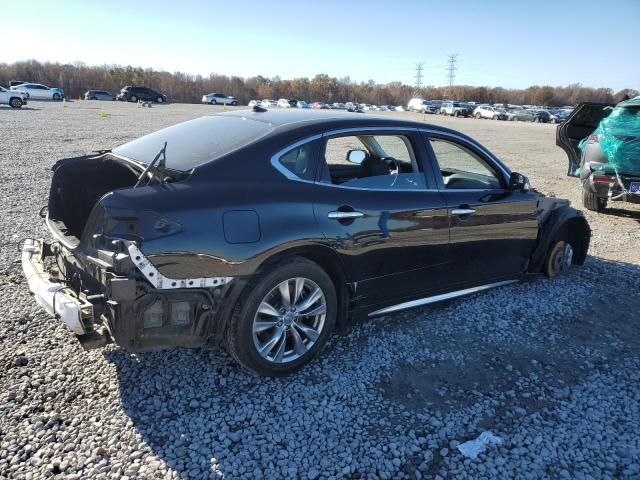 2018 Infiniti Q70L 5.6 Luxe