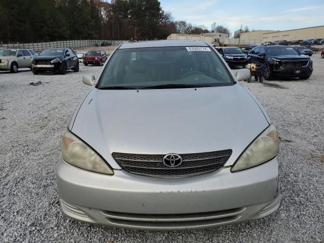 2004 Toyota Camry LE