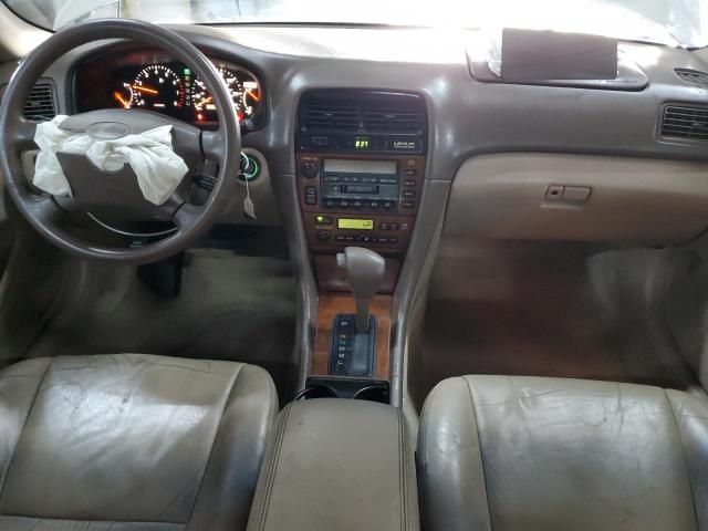 2000 Lexus ES 300