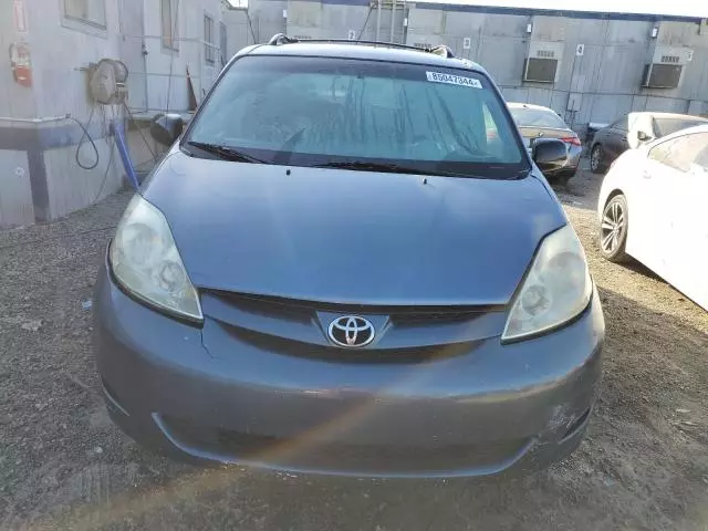 2006 Toyota Sienna CE